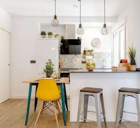 Apartment Oniria De Estilo Nordico Cerca De La Catedral De *